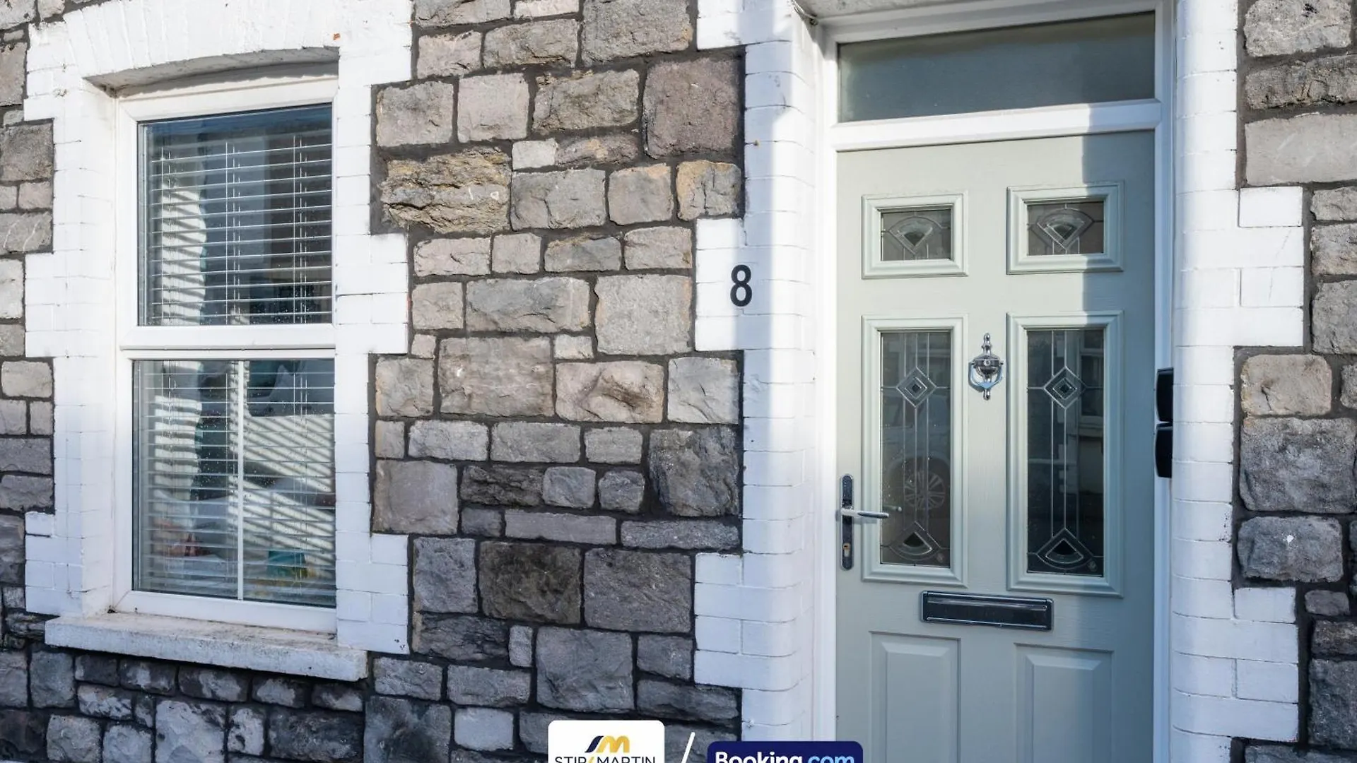 Stylish 2 Bedroom Townhouse By Stirkmartin Stays Short Lets & Serviced Accommodation Cardiff With Free Parking & Sleeps5 Holiday home