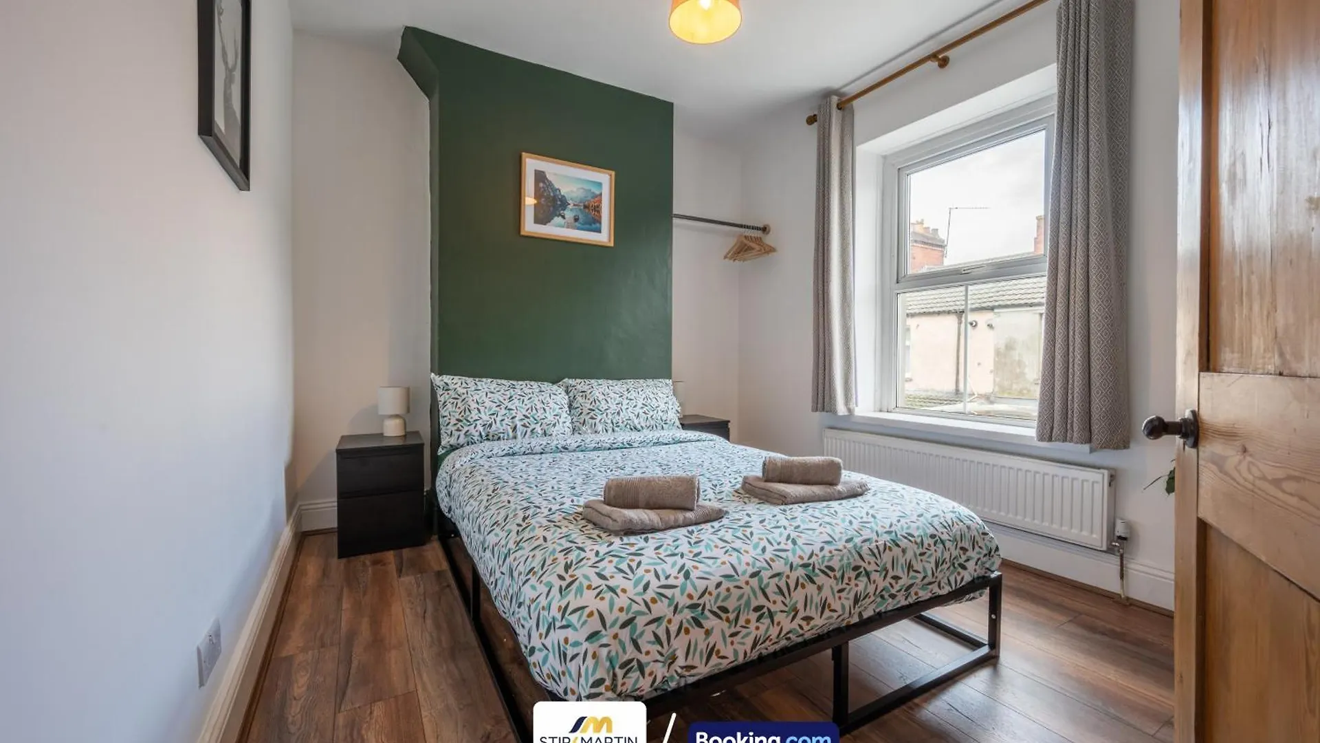 Stylish 2 Bedroom Townhouse By Stirkmartin Stays Short Lets & Serviced Accommodation Cardiff With Free Parking & Sleeps5